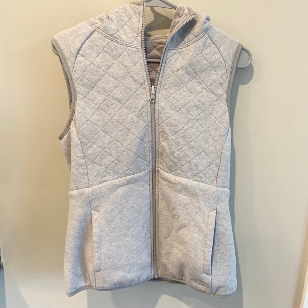The North Face Reversible Caroluna Hooded Vest - M